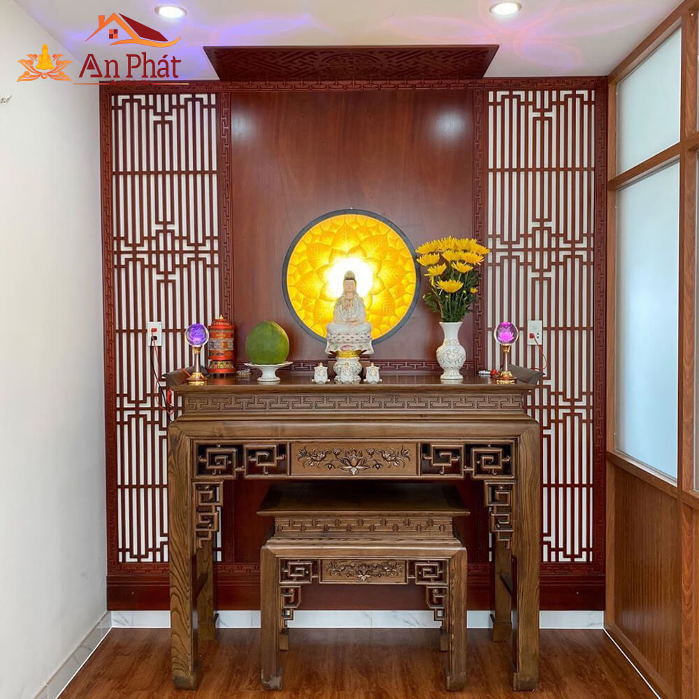 Bàn thờ Phật hiện đại: Nếu bạn đang tìm kiếm một sản phẩm thờ cúng vừa đẹp, vừa hiện đại, thì bàn thờ Phật hiện đại chắc chắn là lựa chọn đáng cân nhắc. Với kiểu dáng thiết kế tinh tế, sản phẩm này mang đến một không gian cúng vài đẹp và ấm áp.