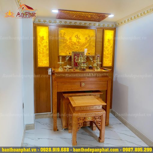 Mẫu tủ thờ gia tiên gỗ mít với tranh trúc chỉ và đồ thờ đồng cao cấp