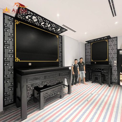 Không gian phòng thờ gia tiên kết hợp thờ Phật trang nghiêm