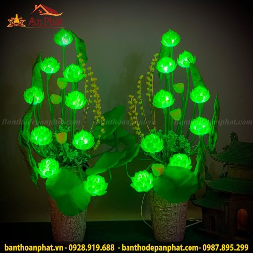 Bình hoa trang trí bông sen pha lê DT905