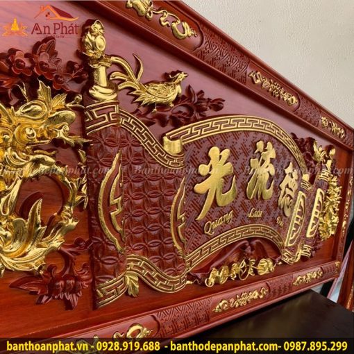 Hoành phi Lưu Đức Quang Gỗ Hương Đỏ Dát Vàng