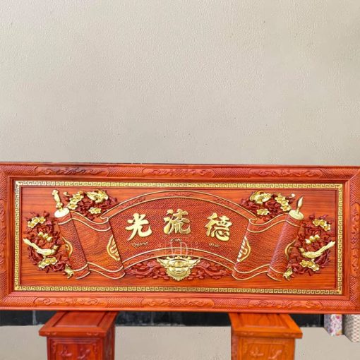 Hoành phi chạm khắc tay dát vàng trang trọng
