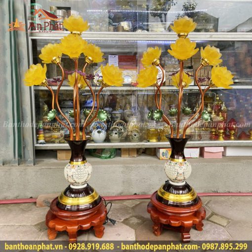Đèn thờ bông sen 9 bông nở rộ mẫu DT844