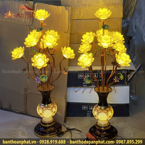 Đèn thờ bông sen 9 bông nở rộ mẫu DT844