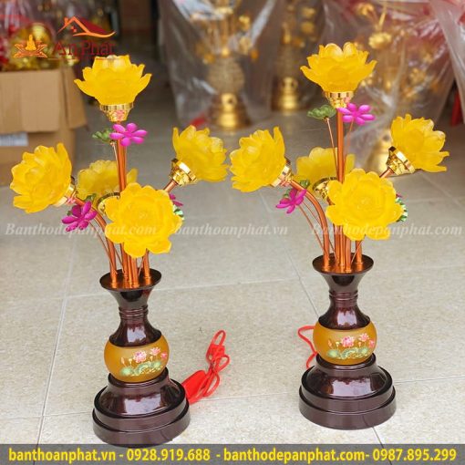 Mẫu đèn thờ đẹp nhất bông sen DT857