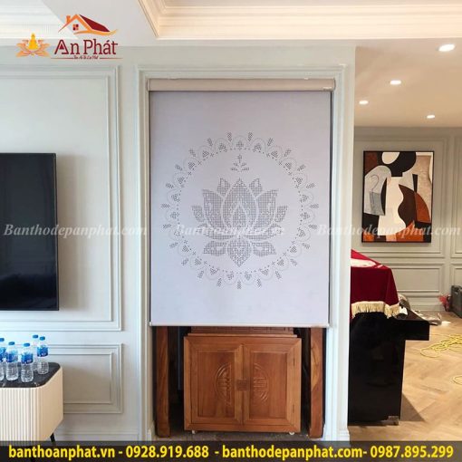 Rèm che bàn thờ chung cư trang trọng mẫu RT2029