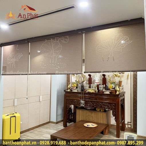 Rèm che bàn thờ gia tiên đẹp mẫu RT2027