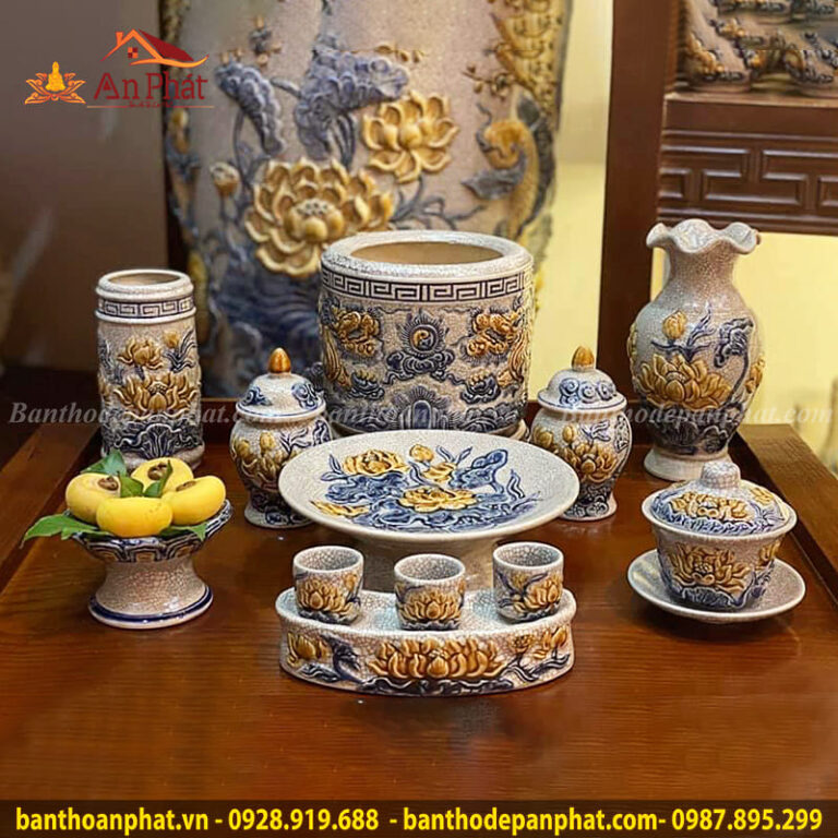 Đồ Thờ Bát Tràng Men Dạn Đắp Nổi GS770