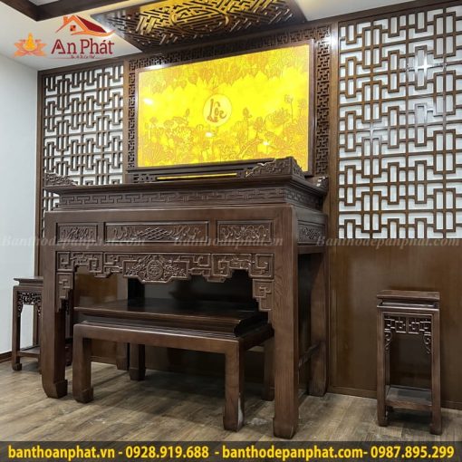 Phòng thờ đẹp gỗ gụ kết hợp vách ngăn CNC đồng bộ