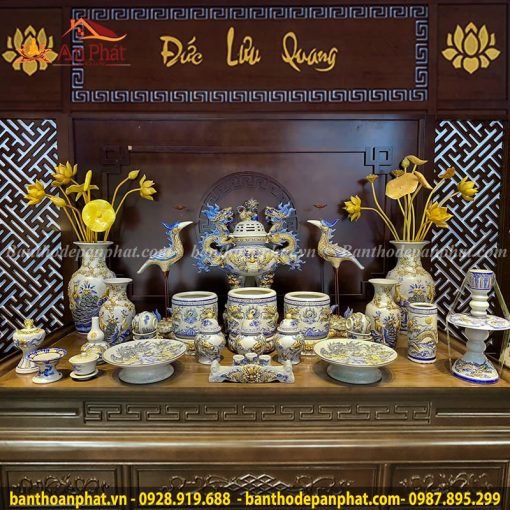 Bộ Đồ Thờ Bát Tràng Men Rạn Đắp Nổi Cao Cấp GS773