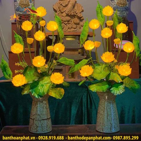 Đèn thờ hoa sen bình 9 bông màu vàng DT999