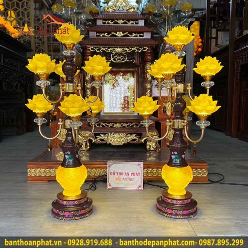 Đèn thờ hoa sen lưu ly gấm đỏ cao cấp DT955