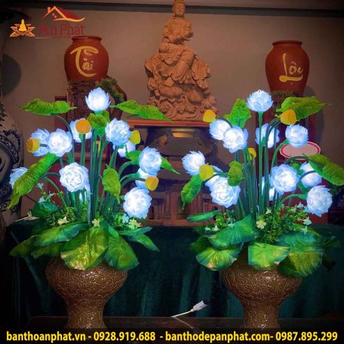 Đèn thờ hoa sen nở 13 bông DT1012