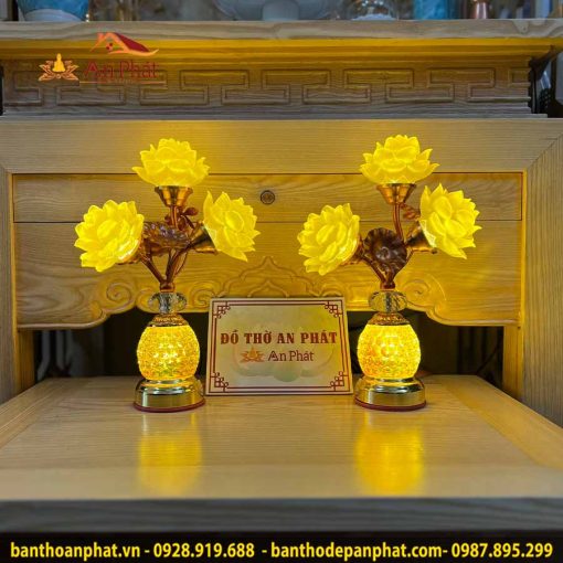Đèn thờ lưu ly 3 bông DT961