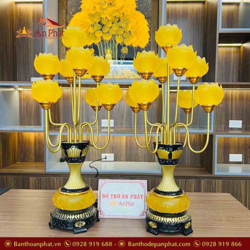 den trang tri ban tho bong luu ly than den dt1037 4
