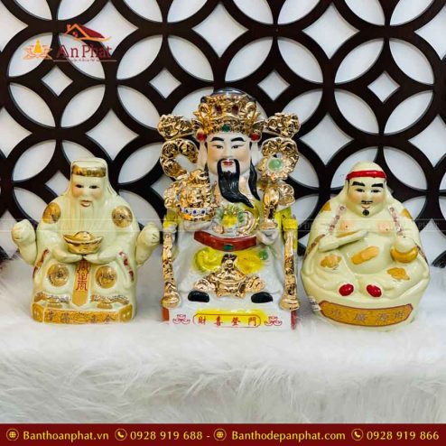 tuong than tai tho dia bo 3 ong su bat trang t072 2