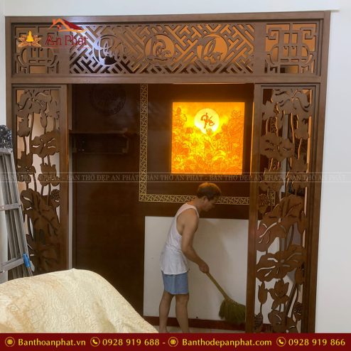 Vách ngăn phòng thờ hiện đại VN350