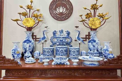 Bộ Đồ Thờ Gia Tiên Men Lam Đắp Nổi Cao Cấp GS1065