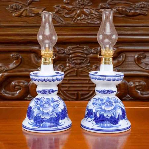 Đèn Thờ Dầu Men Lam Vẽ Tay Dáng Váy GS1129