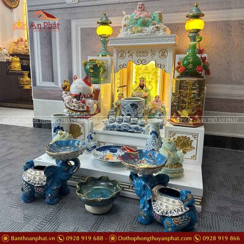 Ban Thần Tài Thổ Địa Đầy Đủ Đồ Thờ Men Ngọc Hoa Sen Cao Cấp TT833 5 ban than tai tho dia day du do tho men ngoc hoa sen cao cap tt833 3