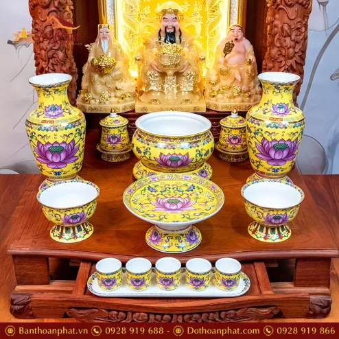 Ban Thần Tài Ông Địa Đồ Thờ Gấm Vàng Hoa Sen TT906 23 ban than tai ong dia do tho gam vang hoa sen tt906 12