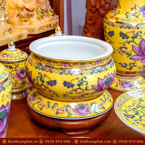 Ban Thần Tài Ông Địa Đồ Thờ Gấm Vàng Hoa Sen TT906 18 ban than tai ong dia do tho gam vang hoa sen tt906 7