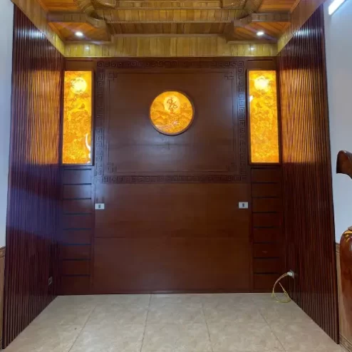 Vách Ngăn Phòng Thờ Và Phòng Khách VN362