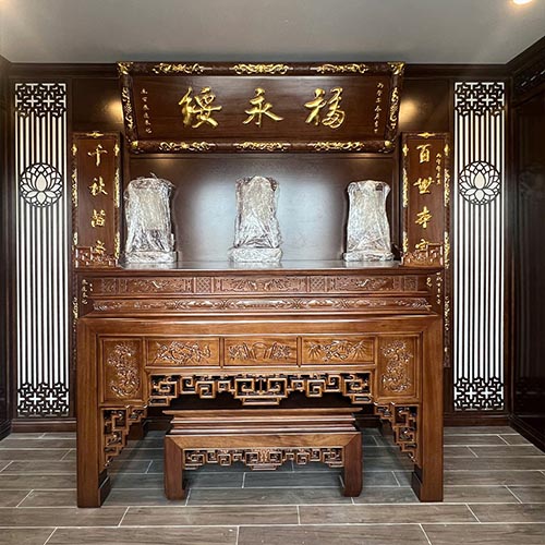Mẫu Bàn Thờ Gia Tiên Hiện Đại Gỗ Gụ Cao Cấp BTD2251